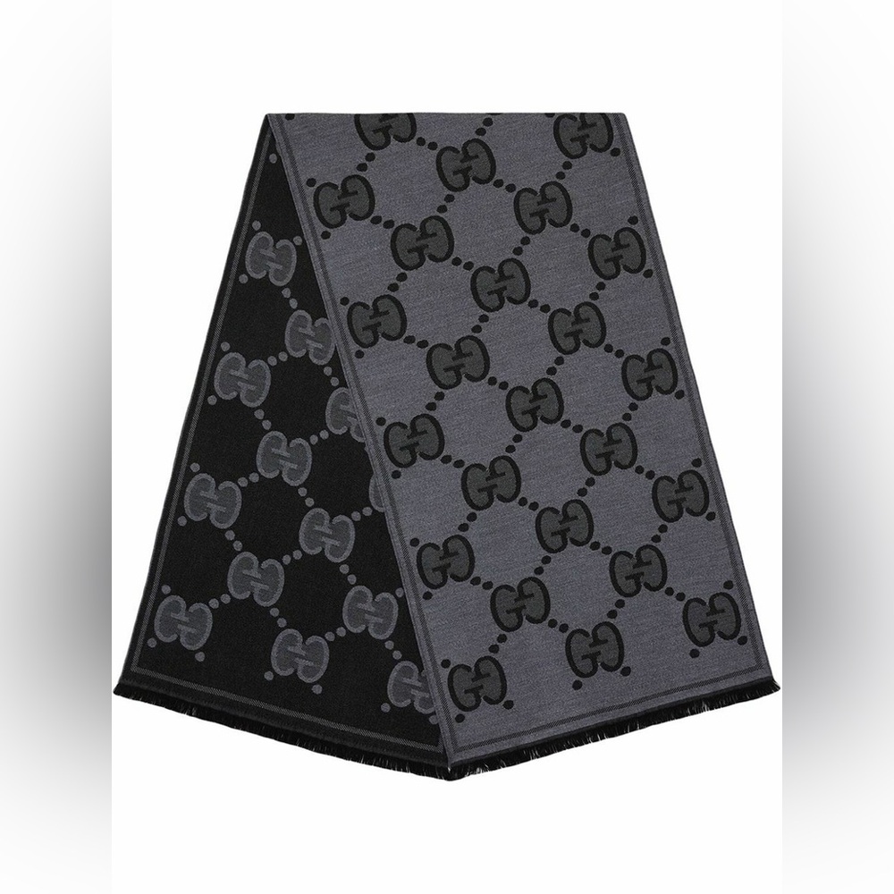 🔥🔥🔥 AUTHENTIC GUCCI - GG Black/Grey Wool Scarf - Picture 6 of 11